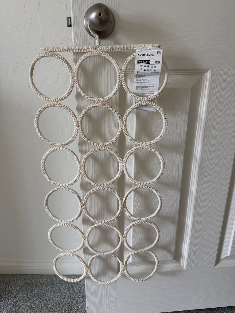 Cream Hanging Scarf and Accessory Organizer